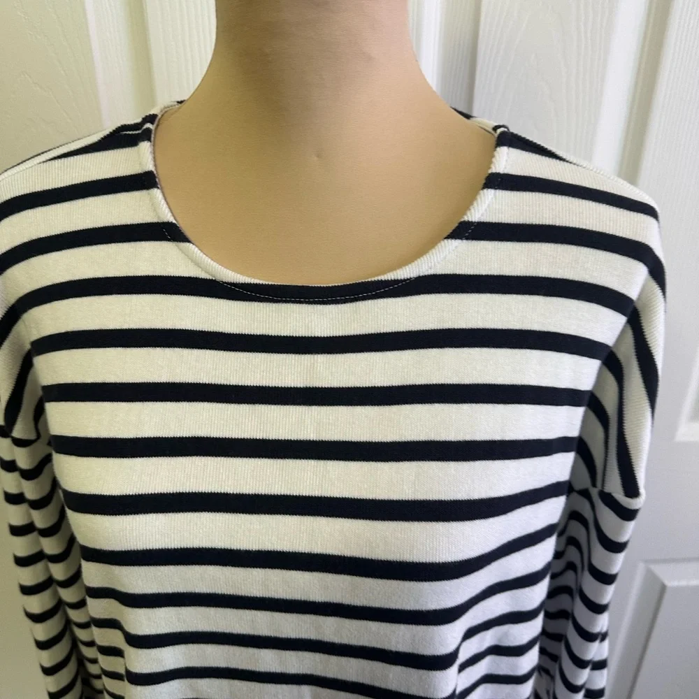 Ann Taylor Navy and White Striped Long Sleeve Tee - Picture 2 of 6